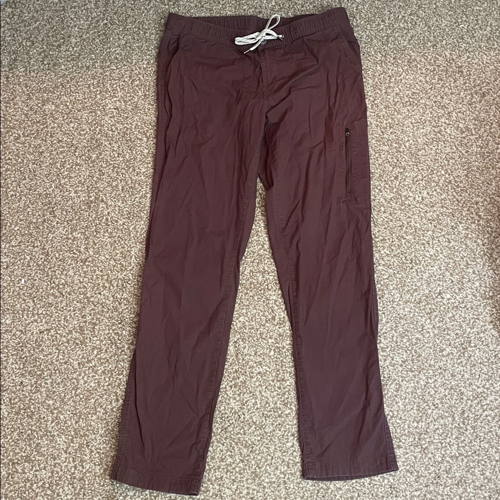 Vuori Women’s Ripstop Pants - Picture 2 of 9